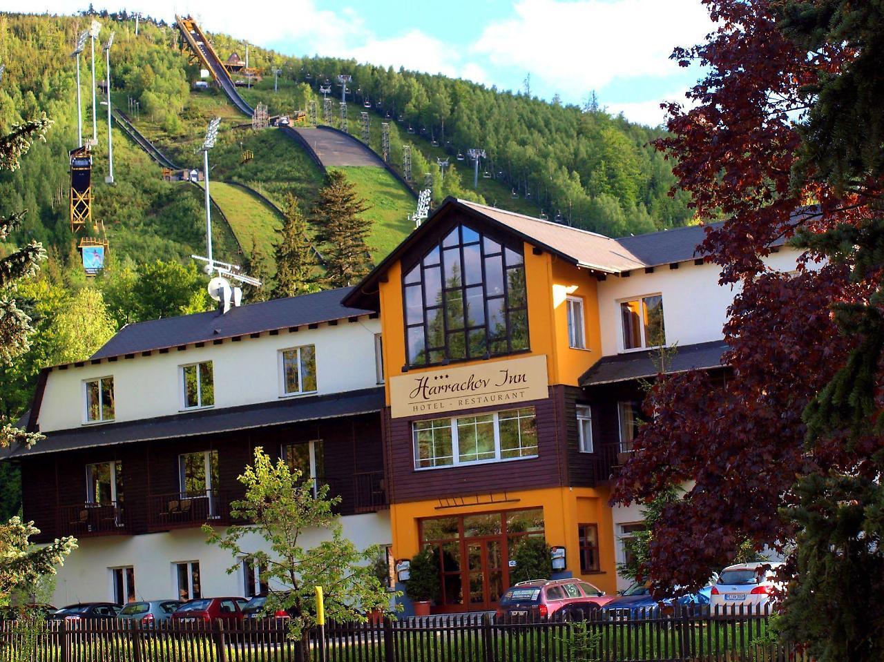 Hotel Harrachov Inn Exterior foto